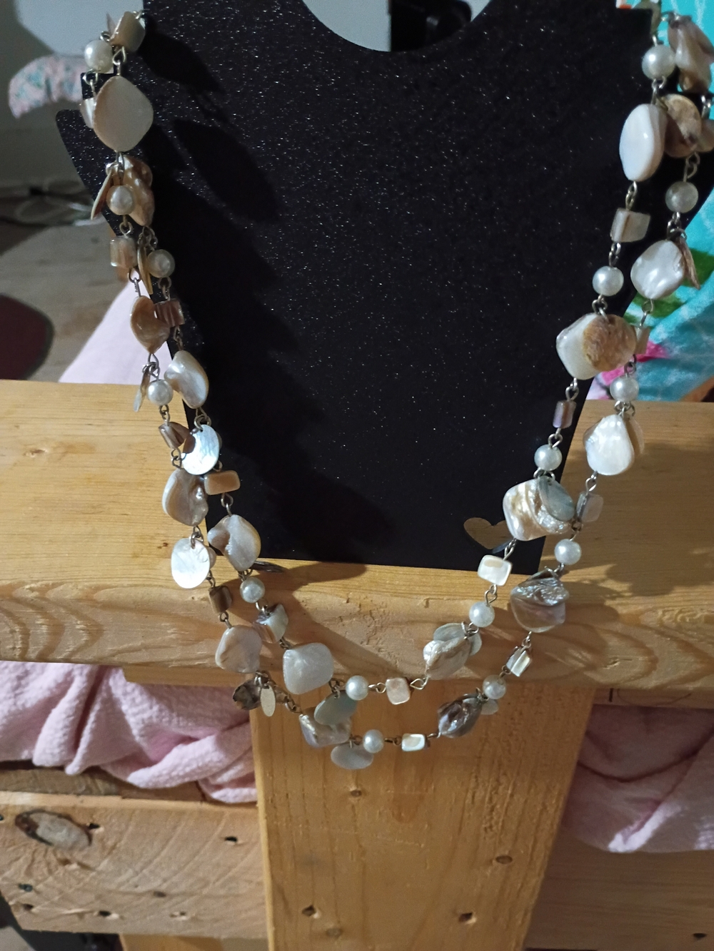 Mother-of-Pearl Multi-Strand Necklace in Ivory and Cream